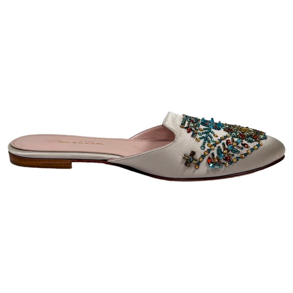 Oscar De La Renta Embellished Mules in White Satin